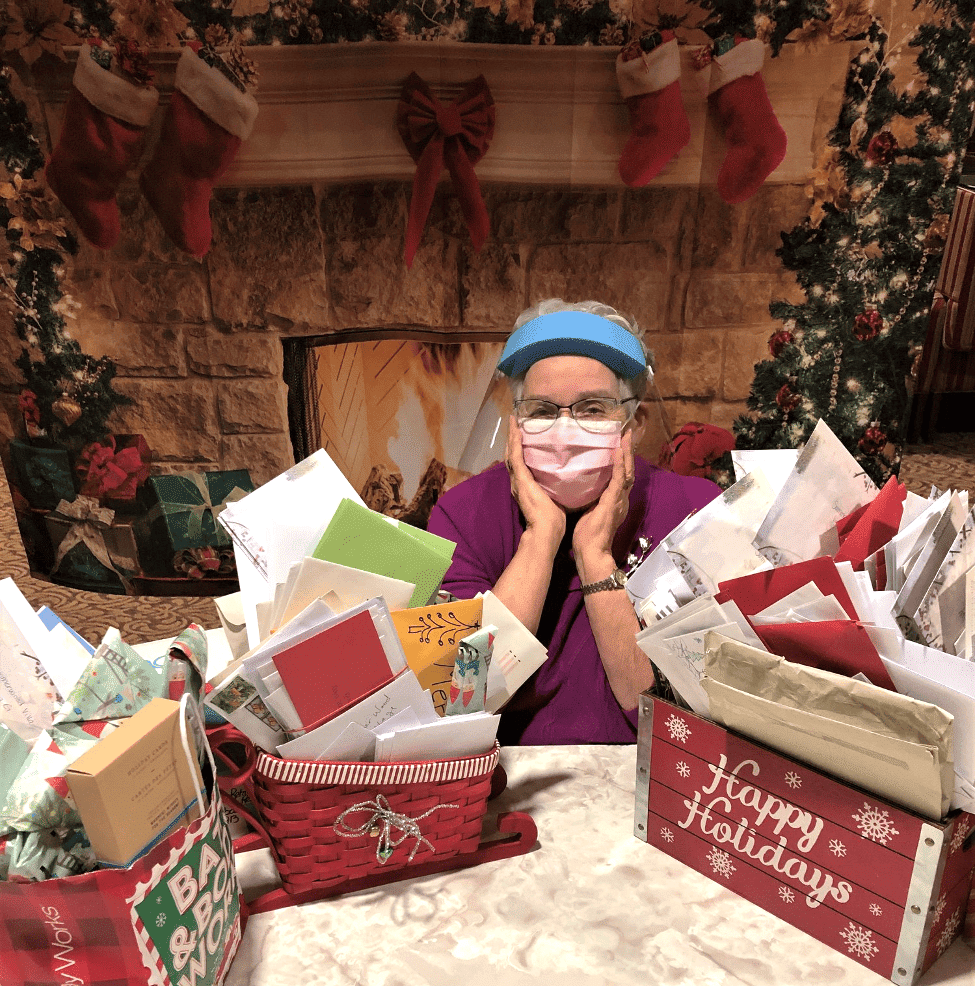 Featured image for “Tips for Helping a Senior Cope With Holiday Loneliness”