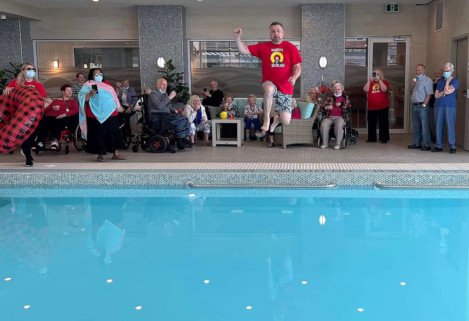 Featured image for “Lakeridge Heights Retirement Residence’s Executive Director Takes a Plunge for Alzheimer’s”