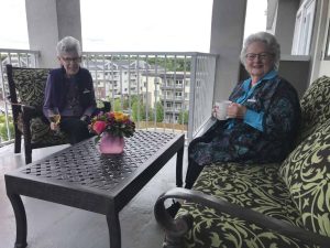 Elevate the Look of Your Senior Apartment Balcony - All Seniors Care BFFs