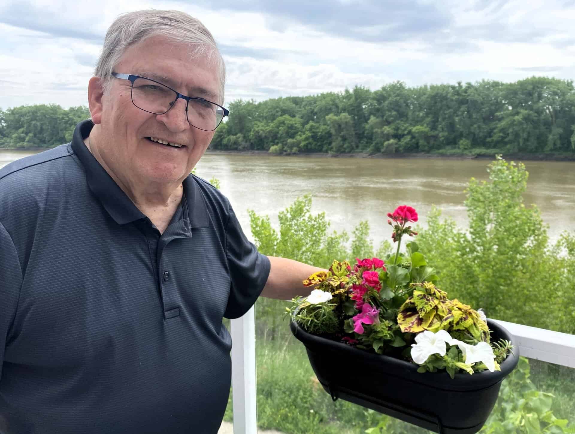 Featured image for “Earth Day Activities that Seniors Will Love”