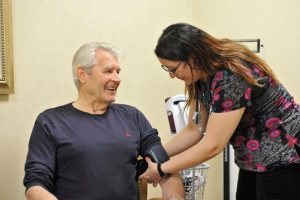 Preventing falls in older adults: Multiple strategies to keep your balance - All Seniors Care medical